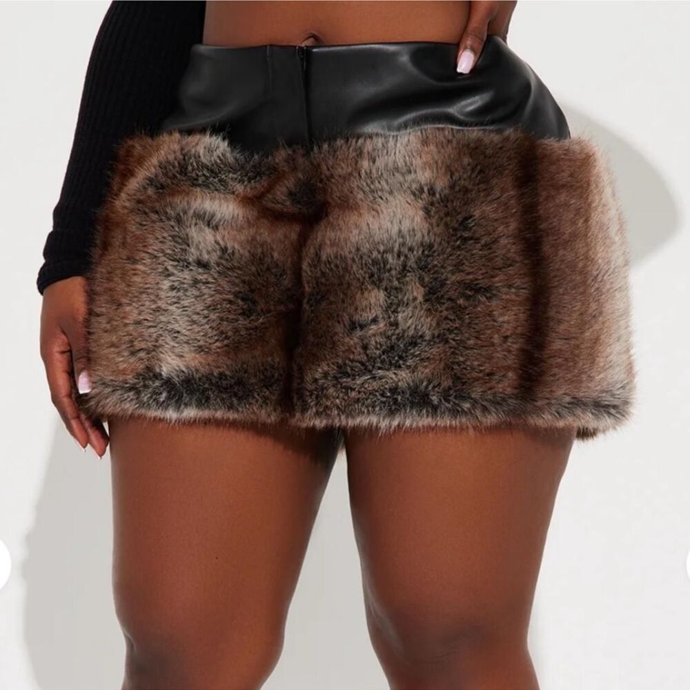 FASHIONNOVA PLUS SIZE 3x Keep You CozyFUR Faux Leather Mini Skirt Black SOLD OUT